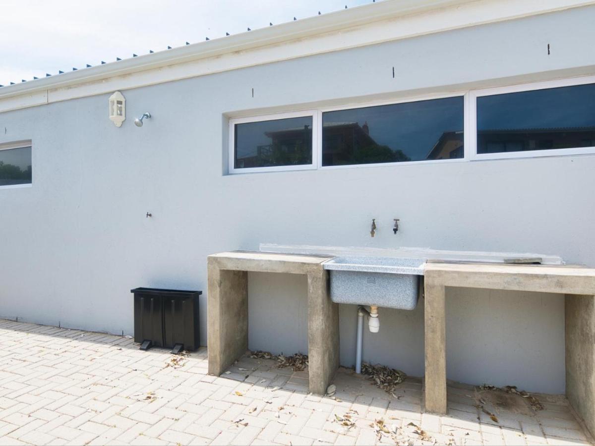 Apartamento 29 On Poole Street Agulhas Exterior foto